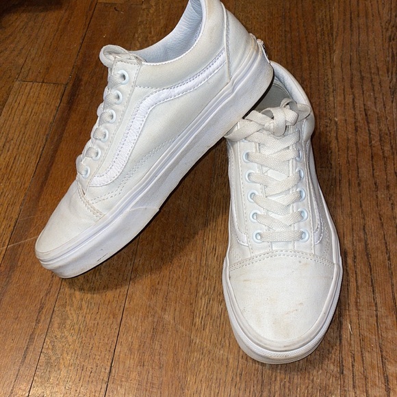 •VANS• OLD SKOOL LOW TOP LACE UP TRIPLE WHITE SNEAKERS VGUC SIZE 6.5 - Picture 4 of 9